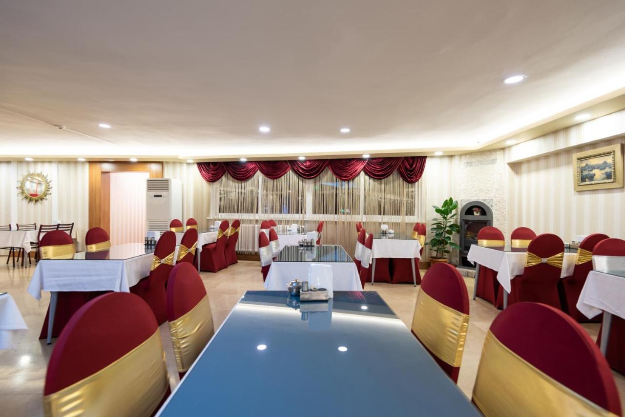 Dinar 2* Provincia di Istanbul